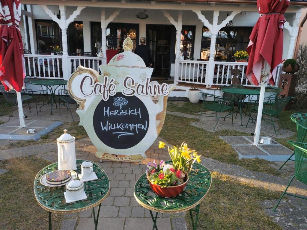 cafesahne u Pension Dranske Luaran gambar